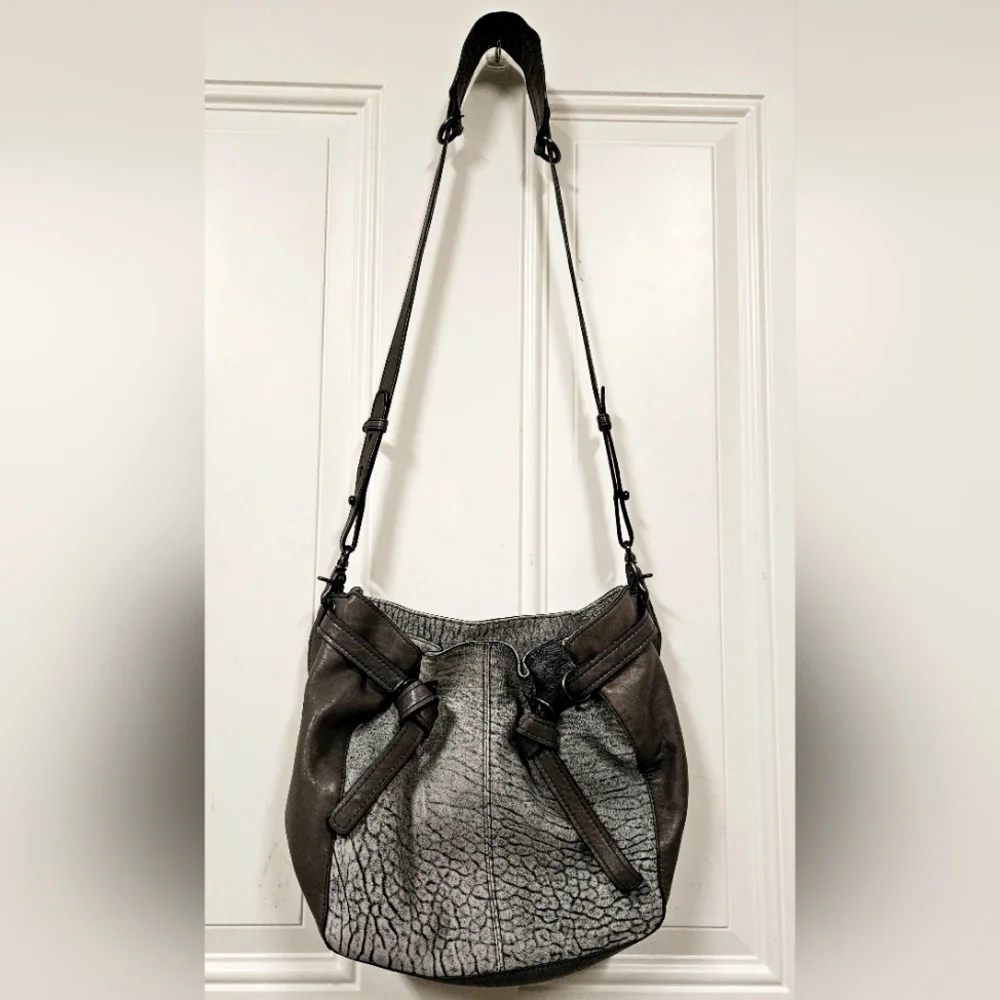 KOOBA Parker Neiman Marcus Gray  LEATHER PURSE crossbody bucket handbag - Picture 3 of 16